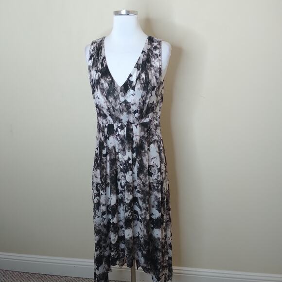 Anne Klein Floral Dress Sleeveless Midi Sharkbite Hem - Picture 4 of 13